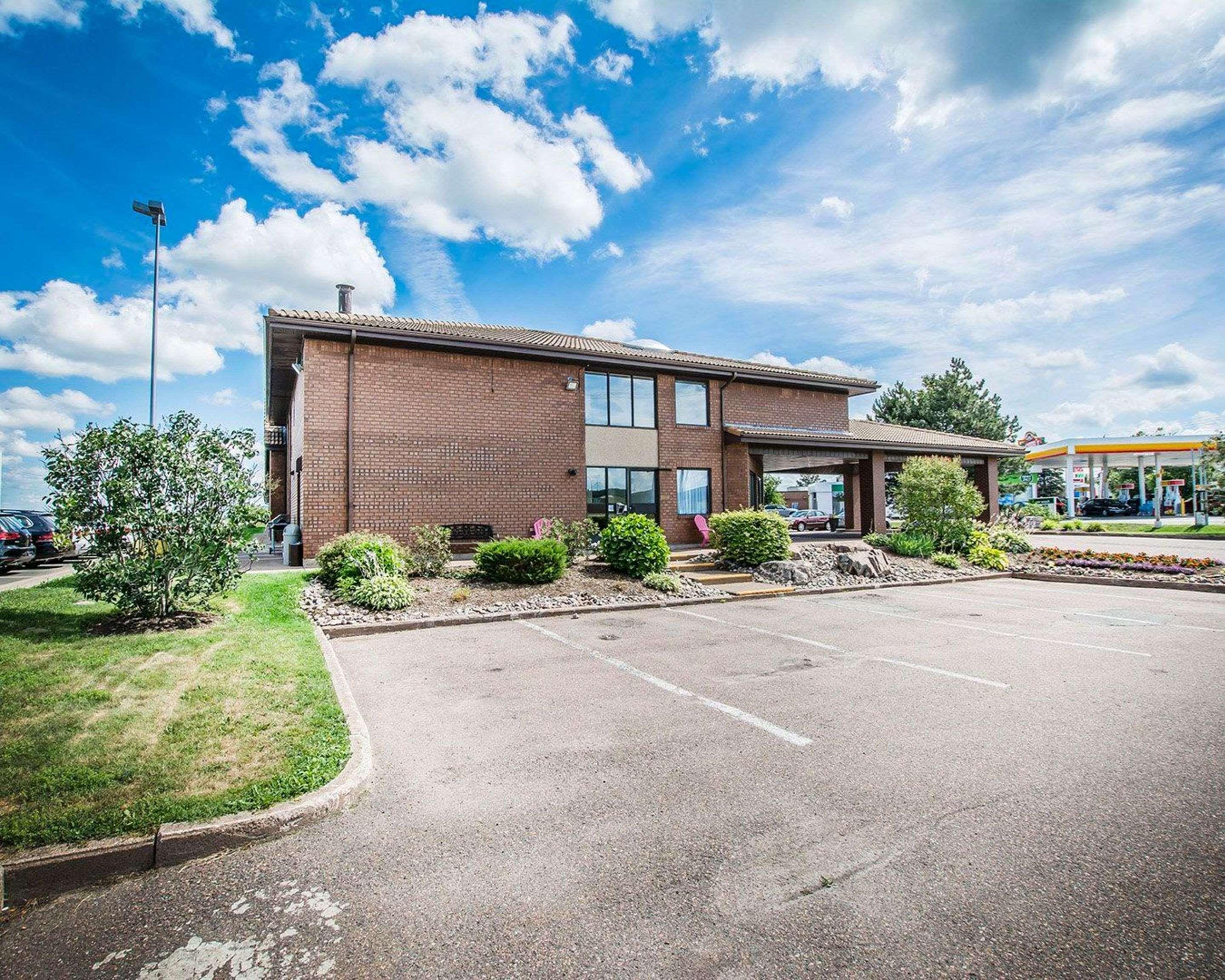 Comfort Inn Truro Bagian luar foto