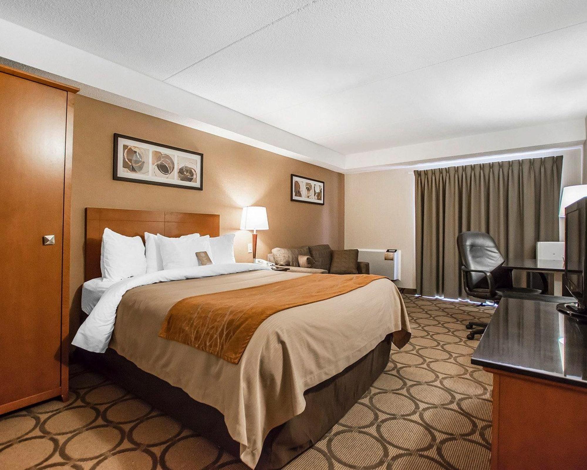 Comfort Inn Truro Bagian luar foto