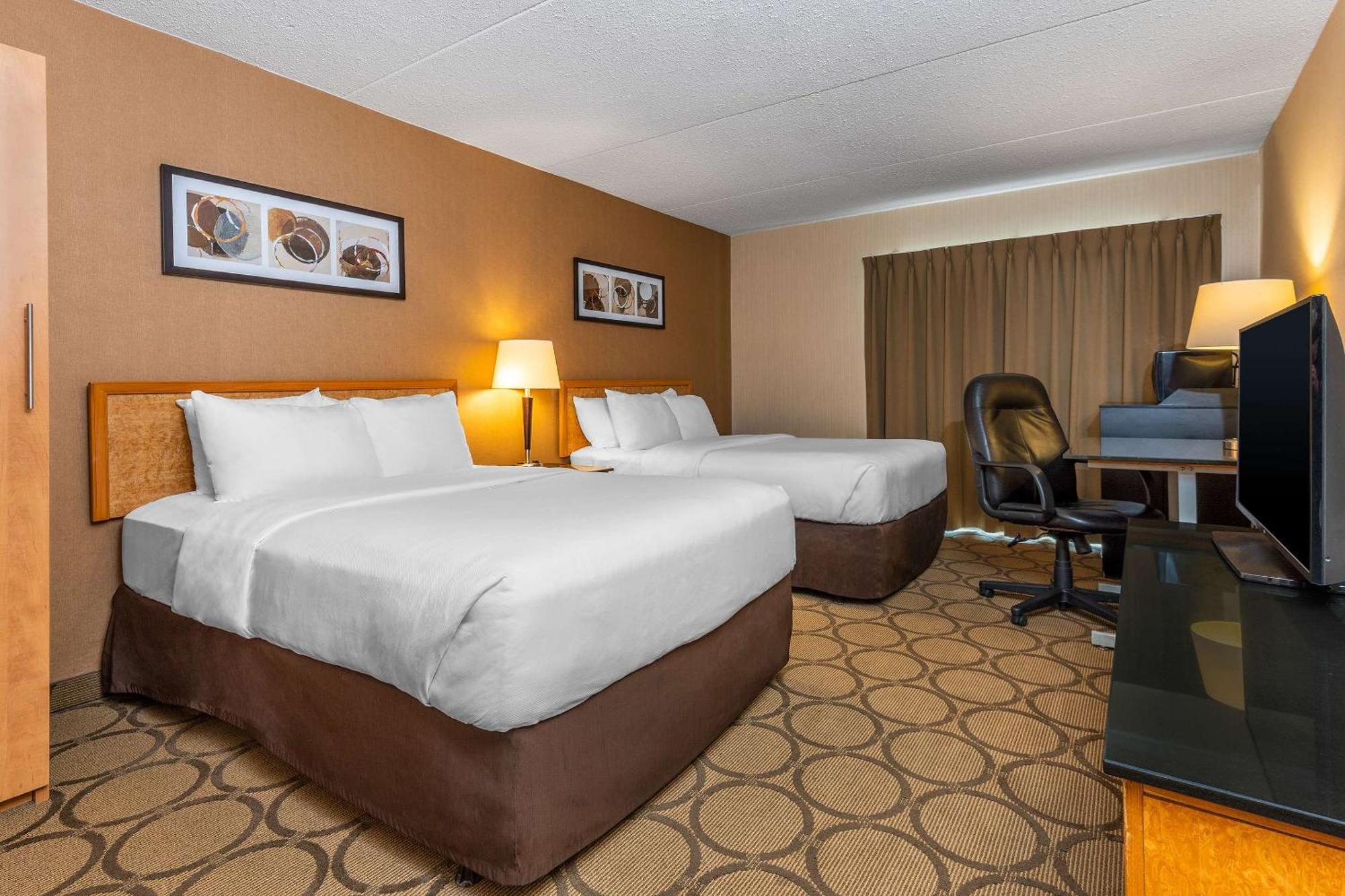 Comfort Inn Truro Bagian luar foto
