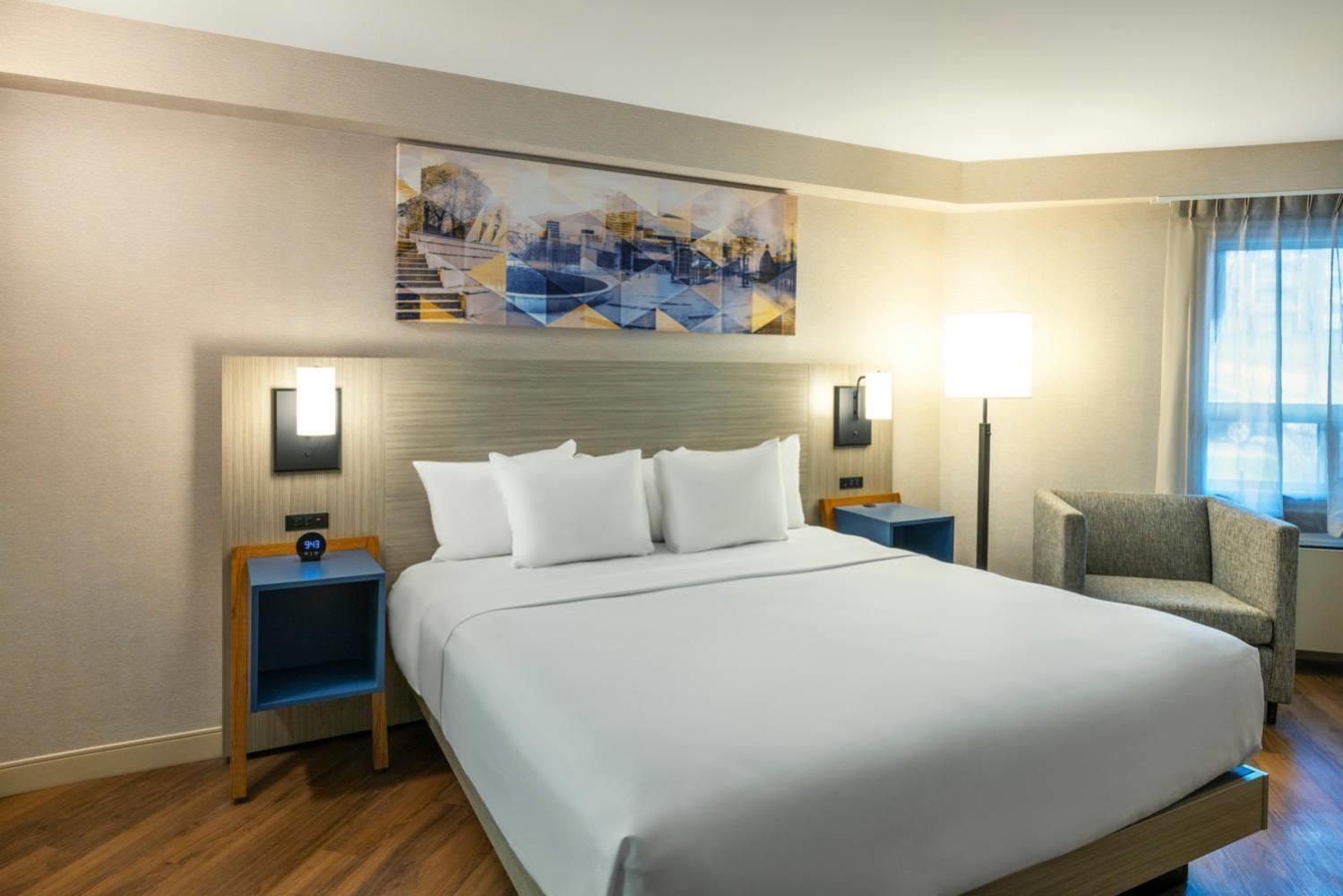 Comfort Inn Truro Bagian luar foto